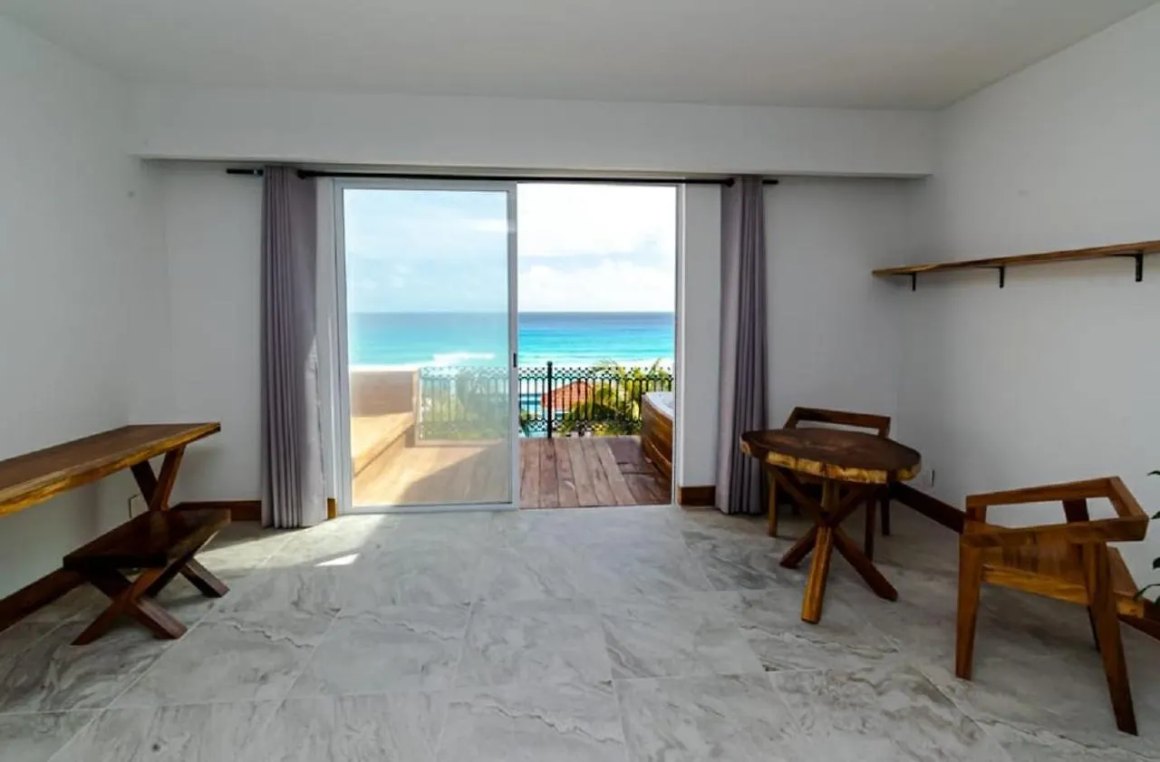 Hotel & Museo Casa Turquesa Cancun