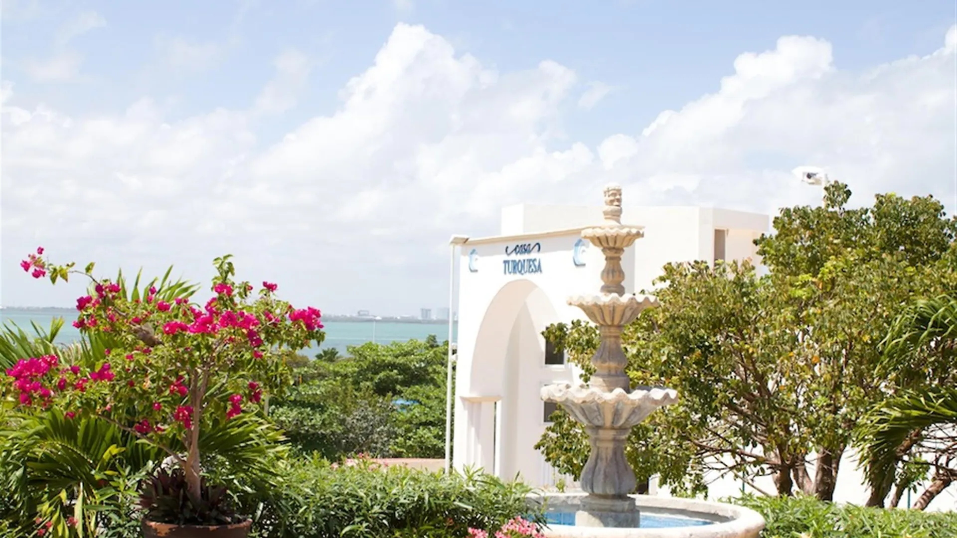 Hotel & Museo Casa Turquesa 坎昆 4*,