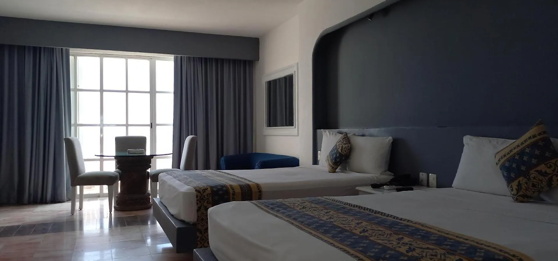 ****  Hotel & Museo Casa Turquesa Cancun Mexico