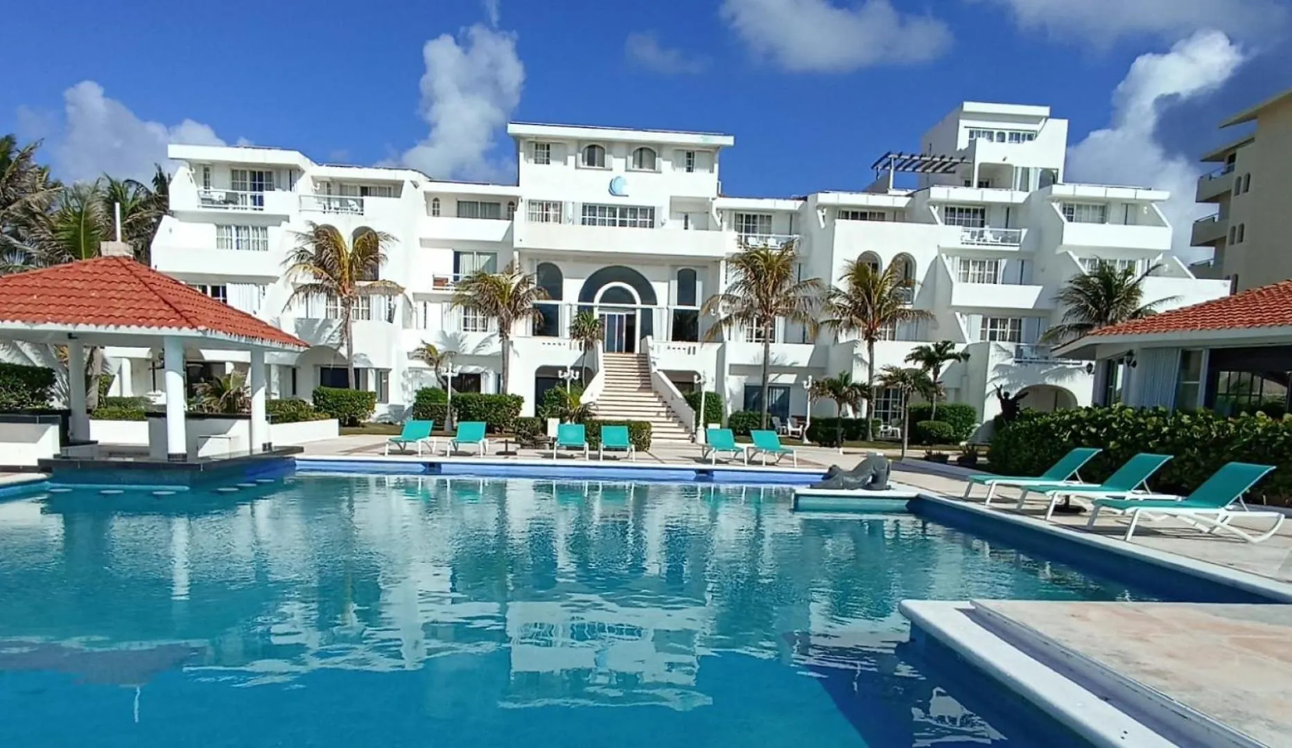 Hotel & Museo Casa Turquesa Cancun Mexico