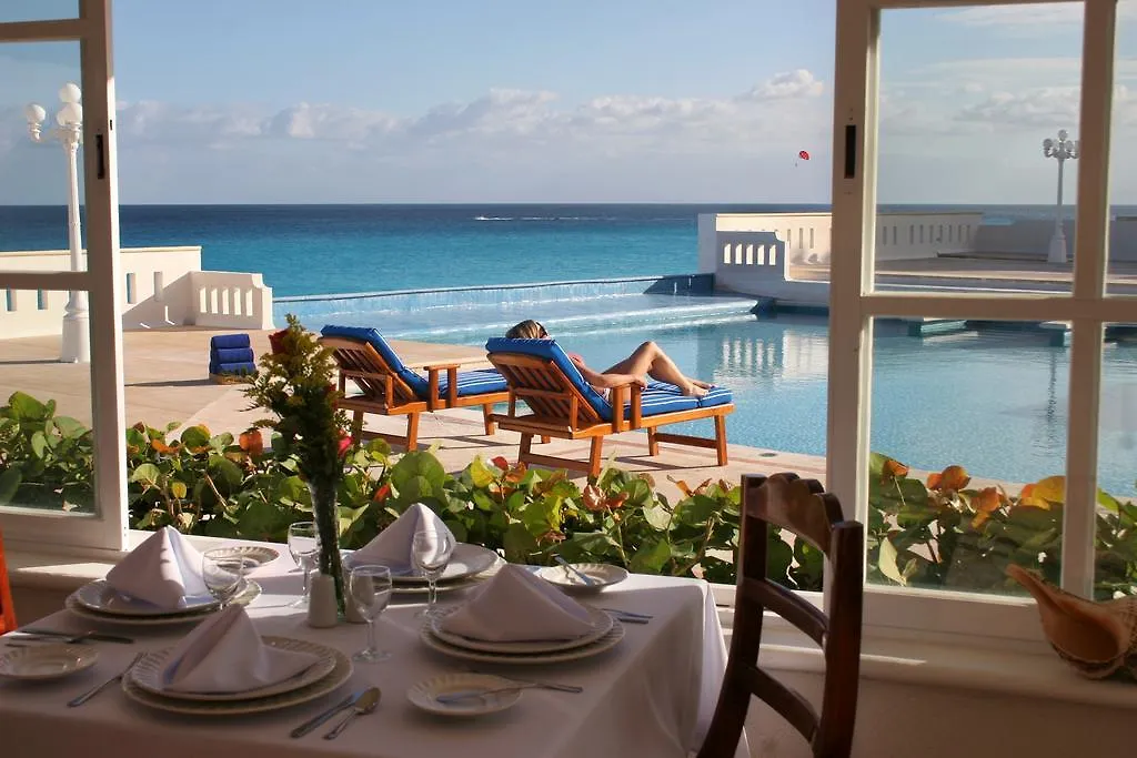 ****  Hotel & Museo Casa Turquesa Cancún Mexiko